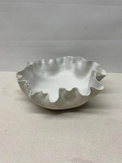 Ivory Scallop Ceramic Dish