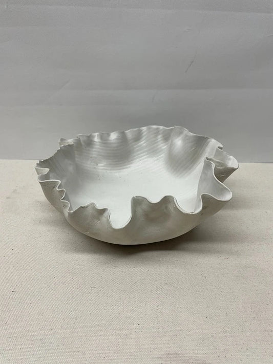 Ivory Scallop Ceramic Dish