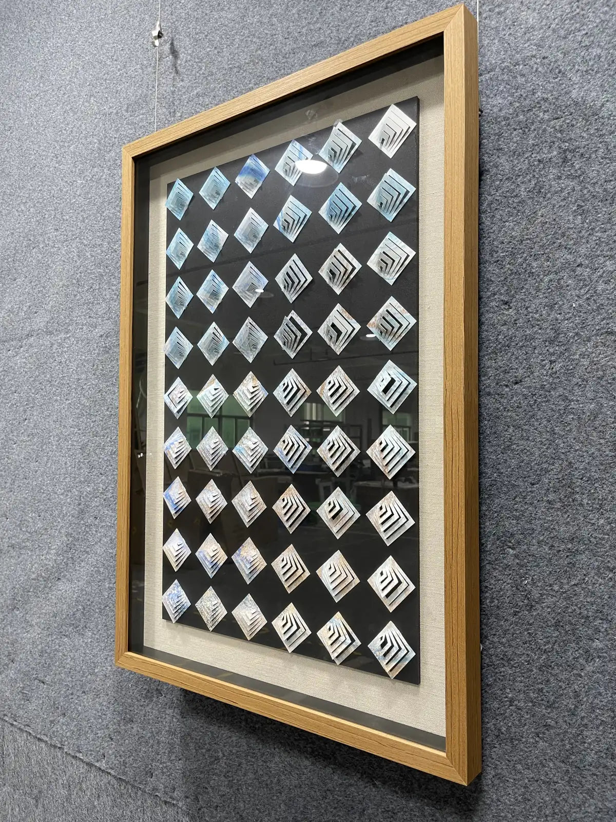 Pebble Acrylic Abstract Wall Art Vertical Design | Art Smiley Decor UAE