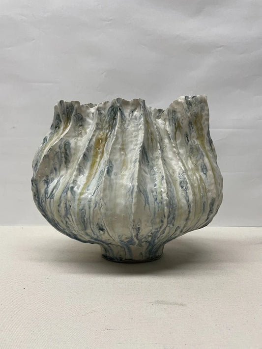 Stonewash Scallop Ceramic Bowl