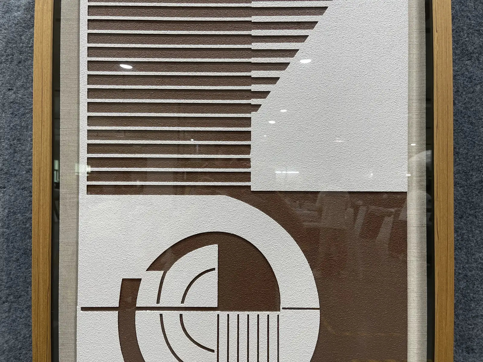 Ivory Acrylic Abstract Wall Art Vertical Design | Art Smiley Decor UAE