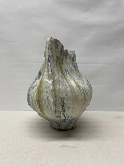 Stonewash Scallop Ceramic Bowl