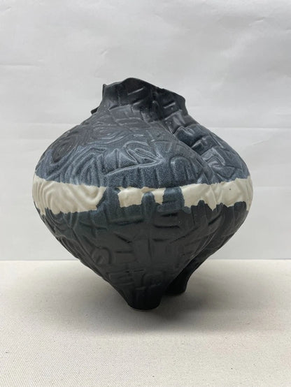 Etched Round Ceramic Pot