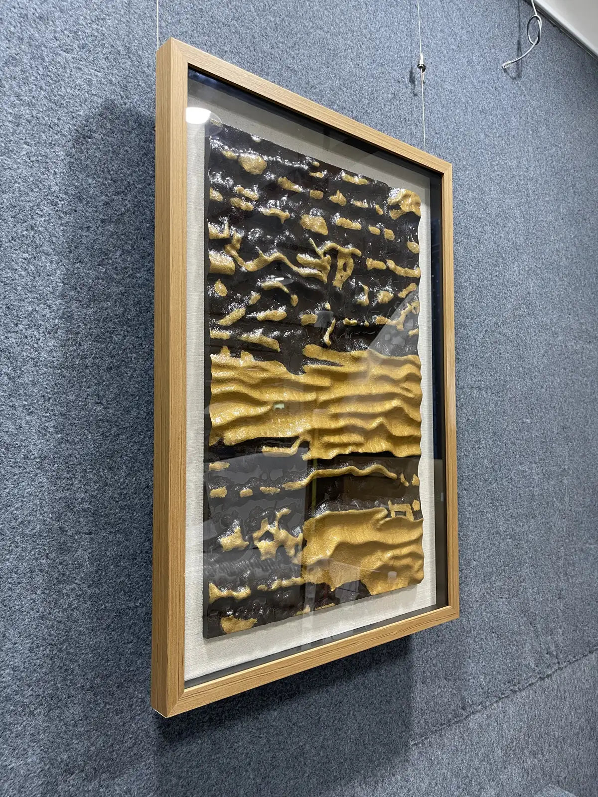 Raw Acrylic Abstract Wall Art Vertical Design | Art Smiley Decor UAE