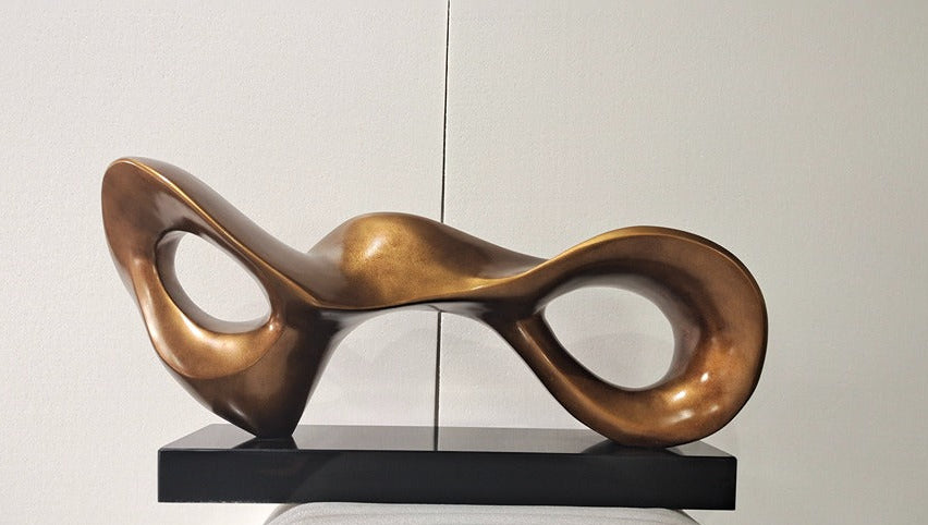 Amber Knot Resin Sculpture