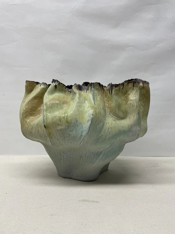 Ruffled Pouch Ceramic Bowl