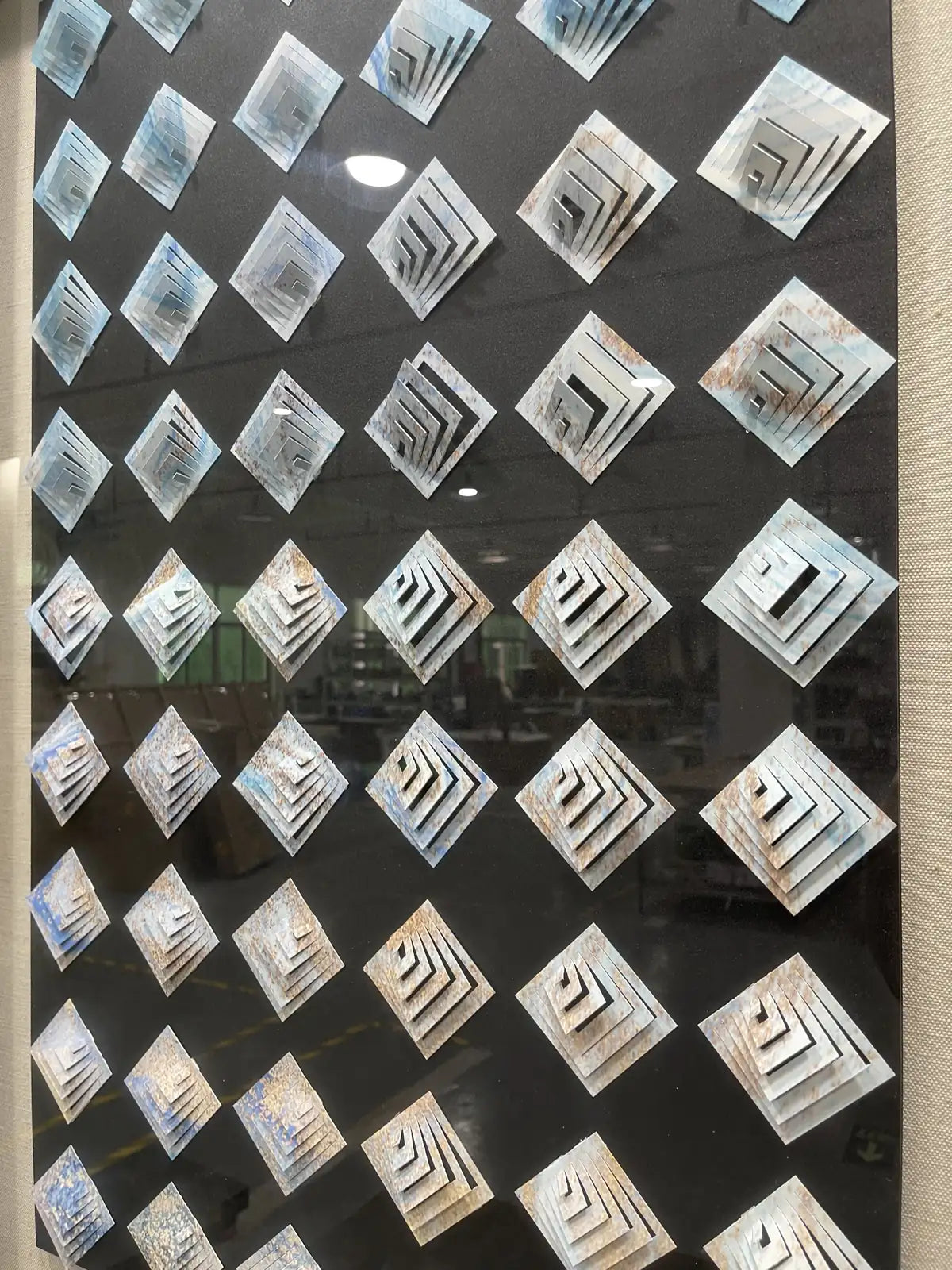 Pebble Acrylic Abstract Wall Art Vertical Design | Art Smiley Decor UAE