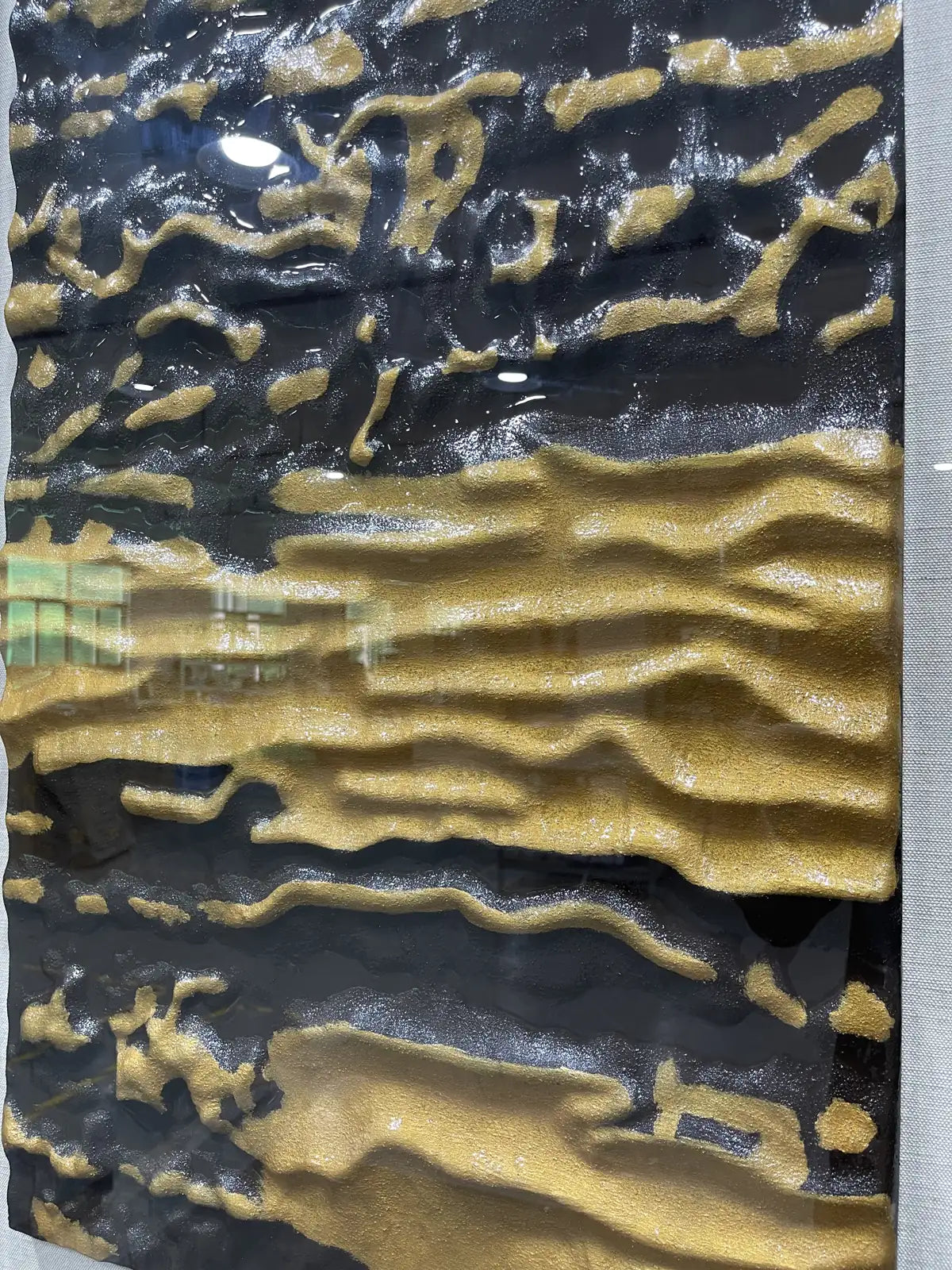 Raw Acrylic Abstract Wall Art Vertical Design | Art Smiley Decor UAE